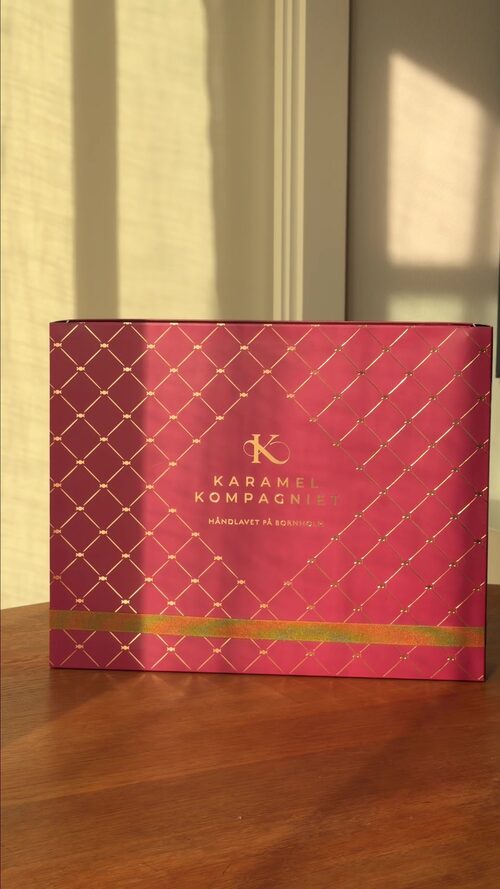 UGC video still for Karamel Kompagniet Christmas gift box campaign
